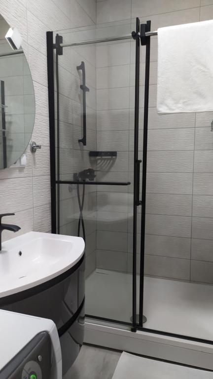 Apartment Sara Centar Sarajevo - Apartamento De Dos Dormitorios