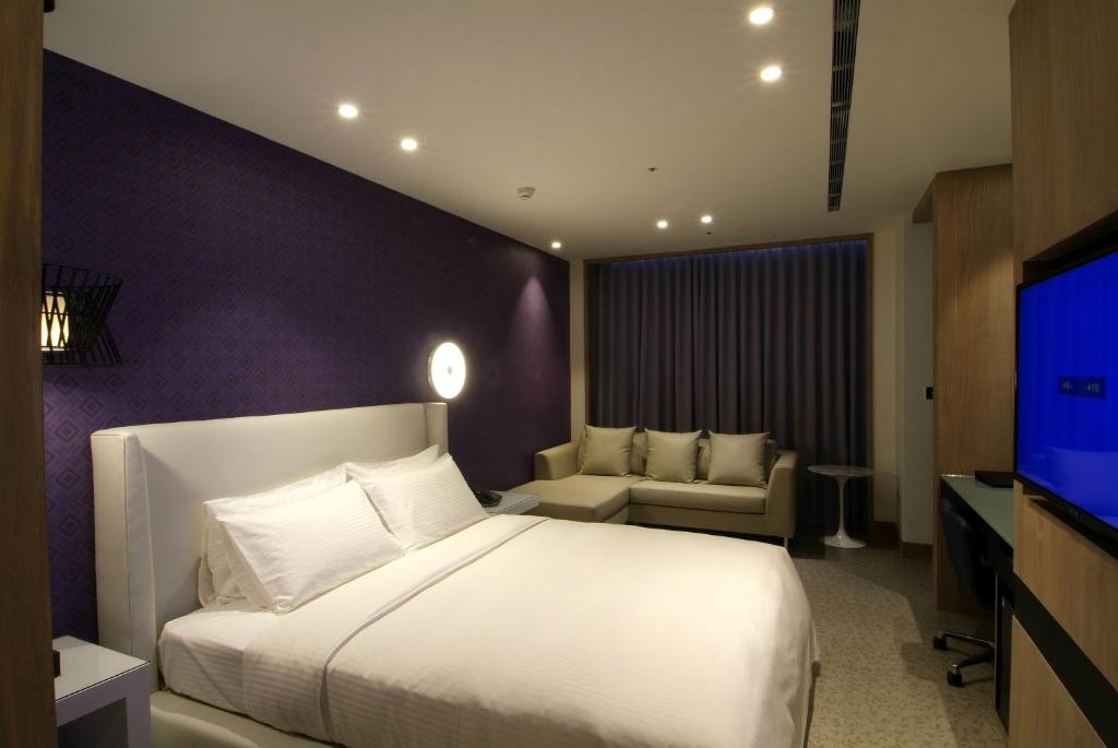 TV a/nebo společenská místnost v ubytování The Cloud Hotel