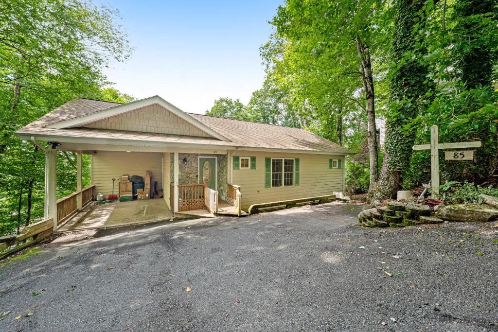 Land Harbor Landing, Newland (updated prices 2024)