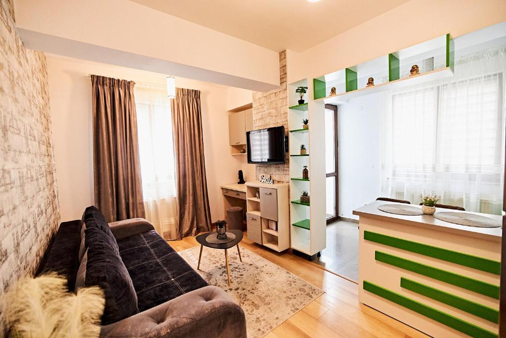 CityLife Apartments - One-Bedroom Apartment