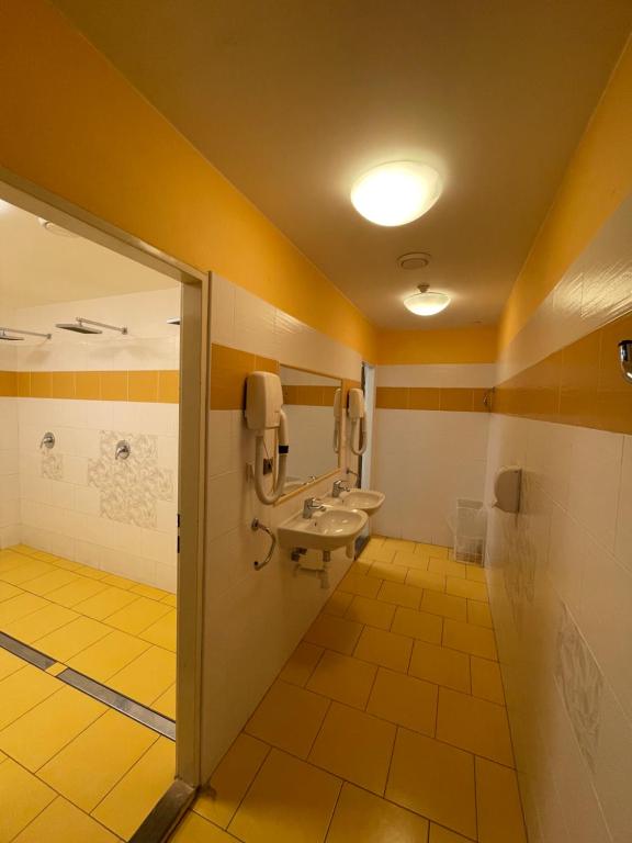 Hotel Skicentrum - 11