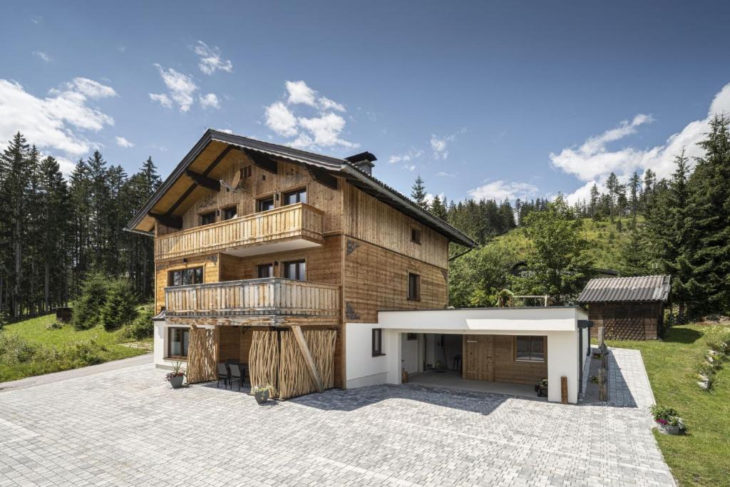 Budova, v ktorej sa apartmán nachádza