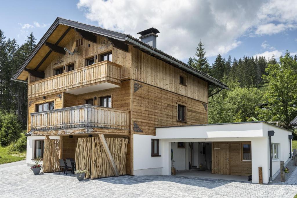 Budova, v ktorej sa apartmán nachádza