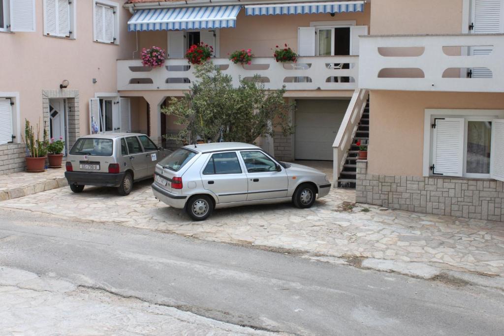 Fotografia z galérie ubytovania Apartments by the sea Zubovici, Pag - 6356 v destinácii Zubovići