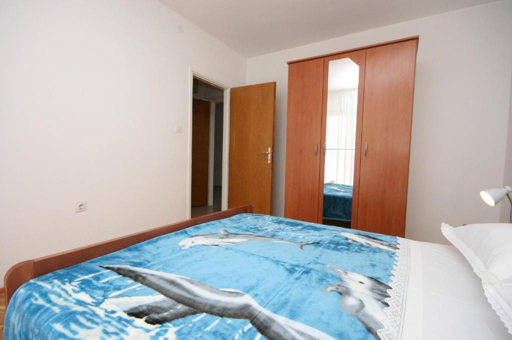 Apartments by the sea Stara Novalja, Pag - 6375 - One-Bedroom Apartment With Terrace And Sea View