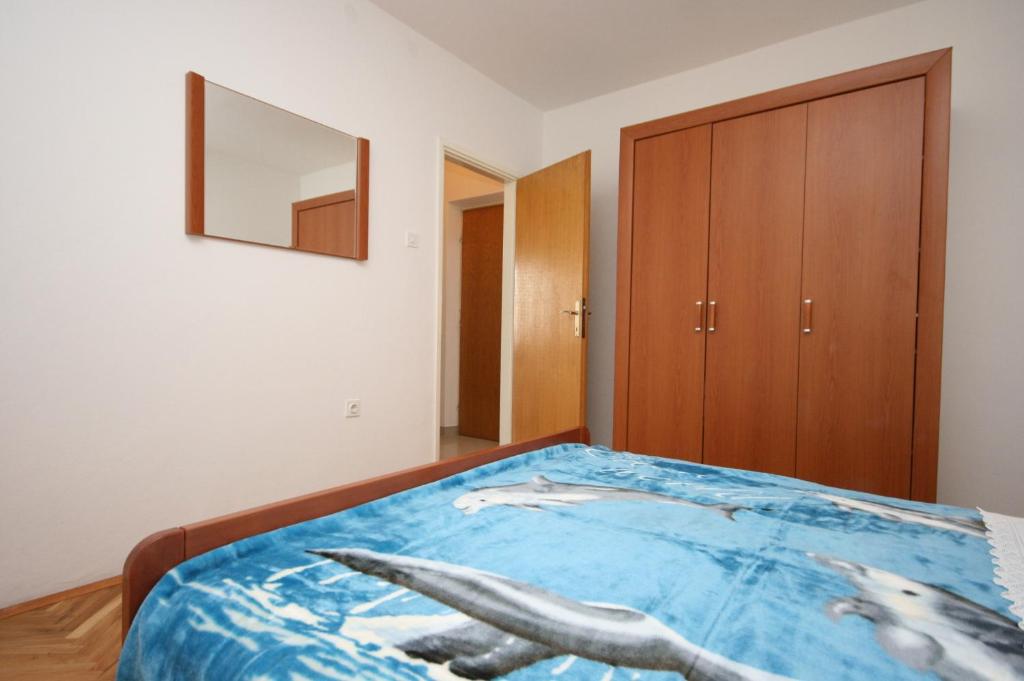 Apartments by the sea Stara Novalja, Pag - 6375 - One-Bedroom Apartment With Balcony And Sea View