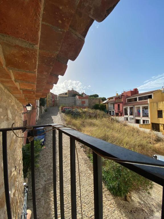 CASA RURAL XERT - CARMETA - Casa Di Vacanza Con Quattro Camere Da Letto