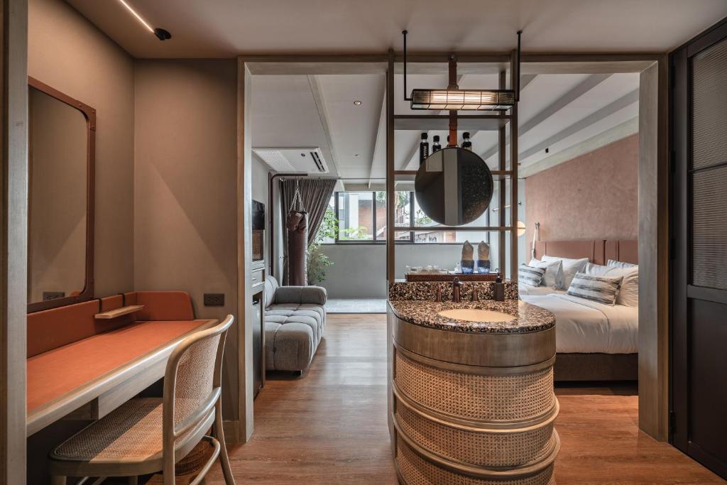 Thai Fight Hotel - 1