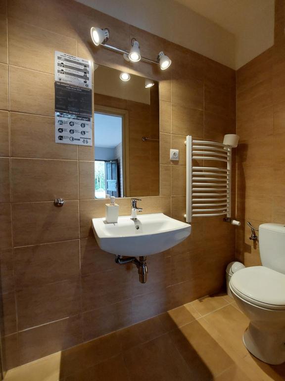 Tamarynowa Osada - Kraina Udanego Wypoczynku - Habitación Doble Con Patio