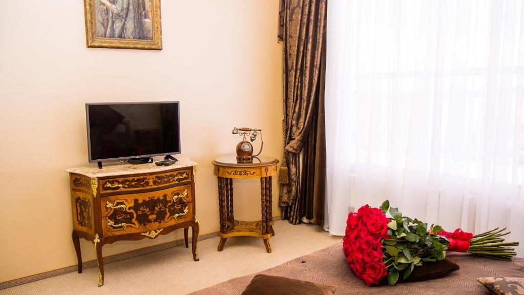 Boutique Spa Casino Hotel Lybid Plaza - Executive Suite