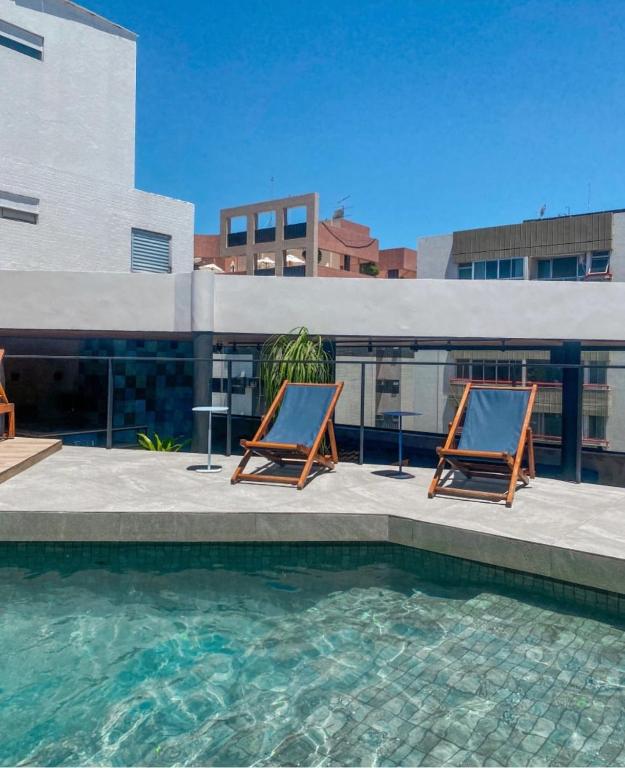 Bazén v ubytování Ritz Praia Hotel nebo v jeho okolí