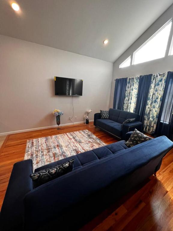 SPRINGVIEW HOMES 12MINS FROM EWR & 3 MINS FROM UNIVERSITY HOSPITAL photo