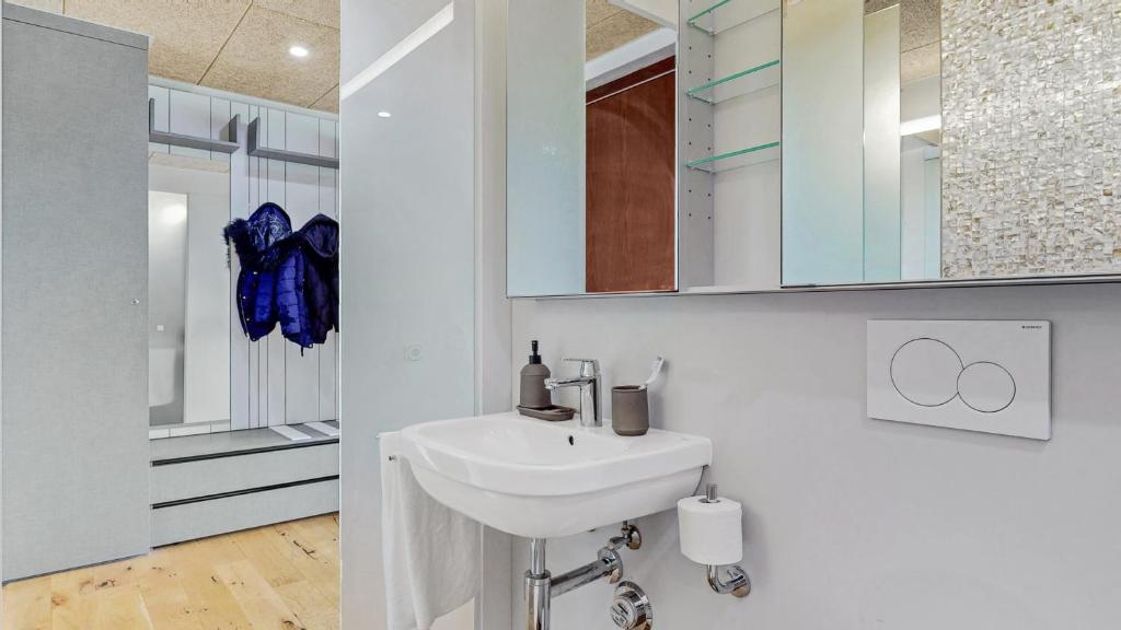 Evi's Home Hotel & Apartments - Resim 25