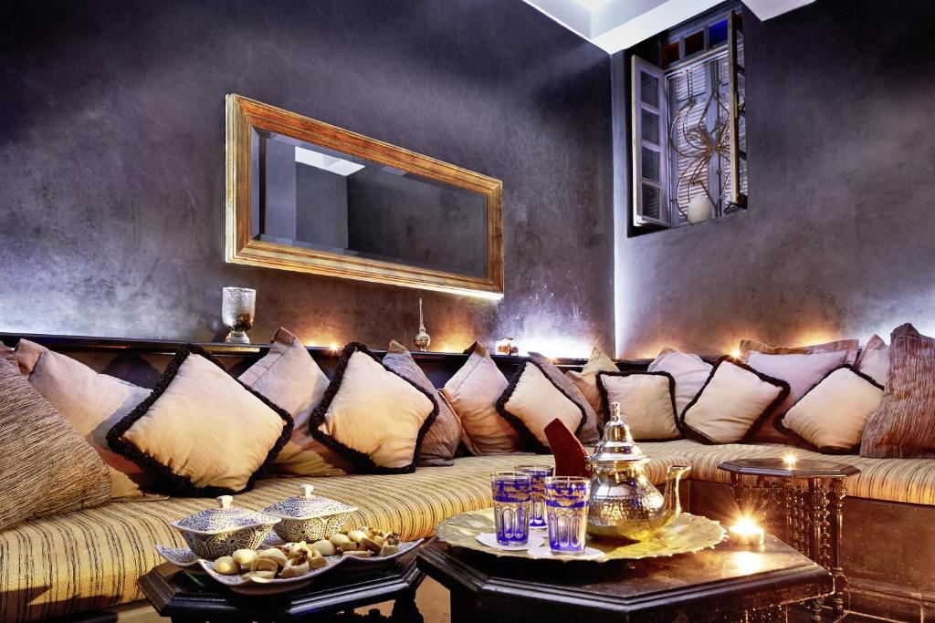 Posezení v ubytování Heure Bleue Palais - Relais & Châteaux
