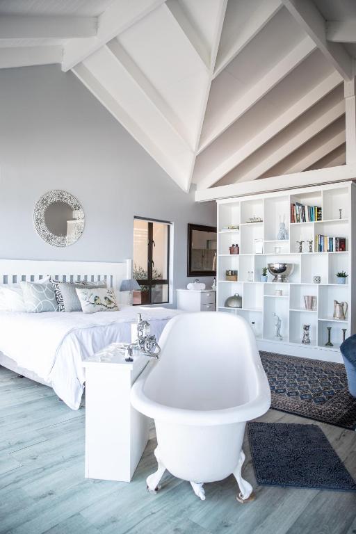 The Loft - Image 17
