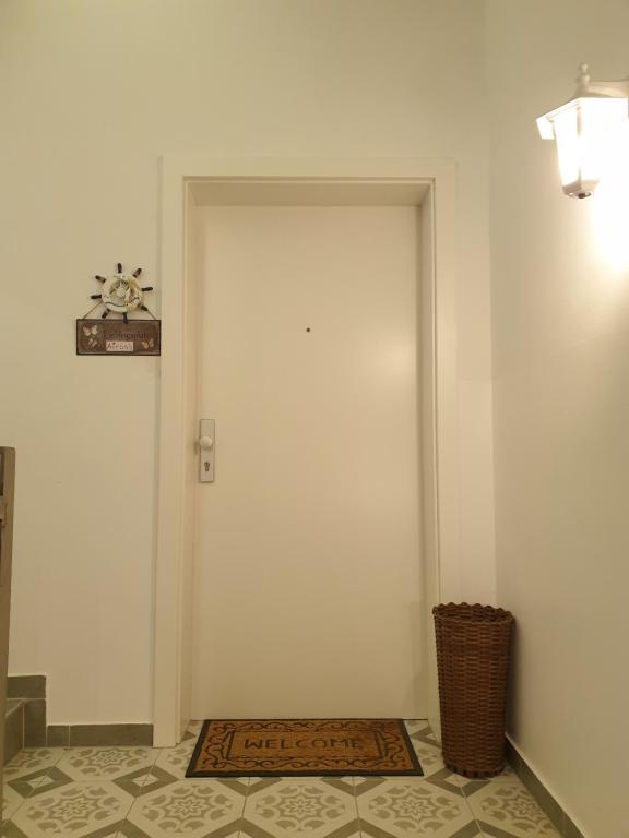 Fotografie z fotogalerie ubytování Sunny and spacious apartment near city centre ve Vídni