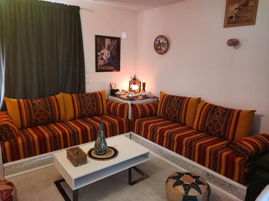 Charmante maison au calme, Sainte-Maure – Precios actualizados 2022