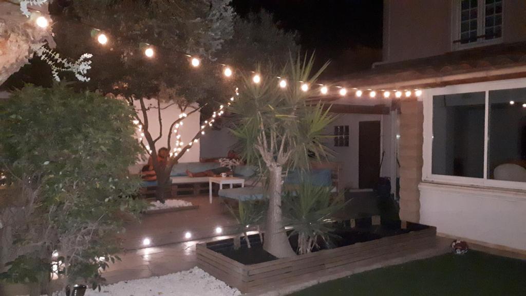 Zdjęcie z galerii obiektu Maison tout confort 2 km plages pour 8 personnes w mieście Port-la-Nouvelle