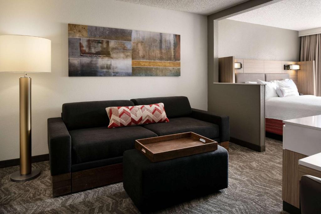 Posezení v ubytování Sonesta Select Seattle Renton Suites