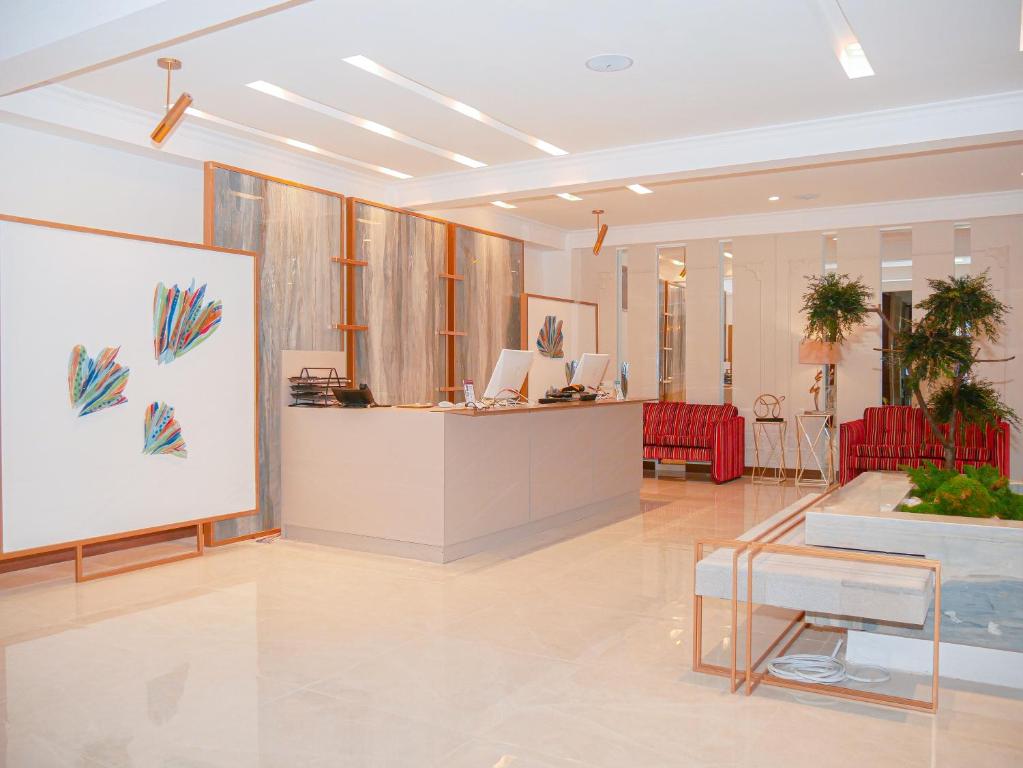 Vstupní hala nebo recepce v ubytování Sangay Spa Hotel