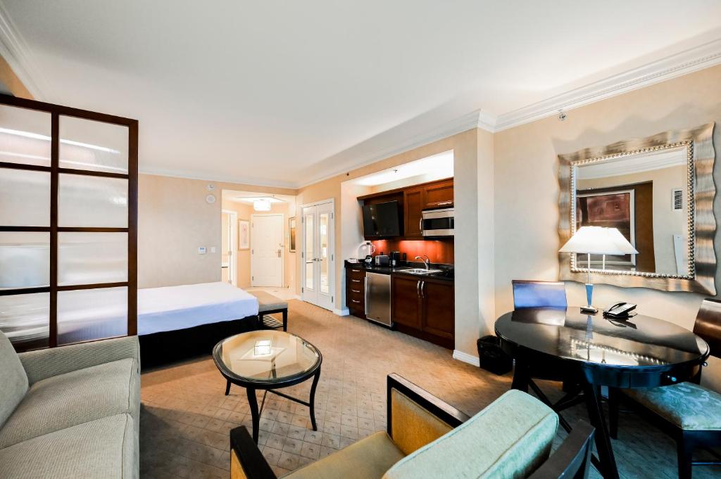 Signature Rental by Owner Direct - Studio - Las Vegas Strip View & Balkon
