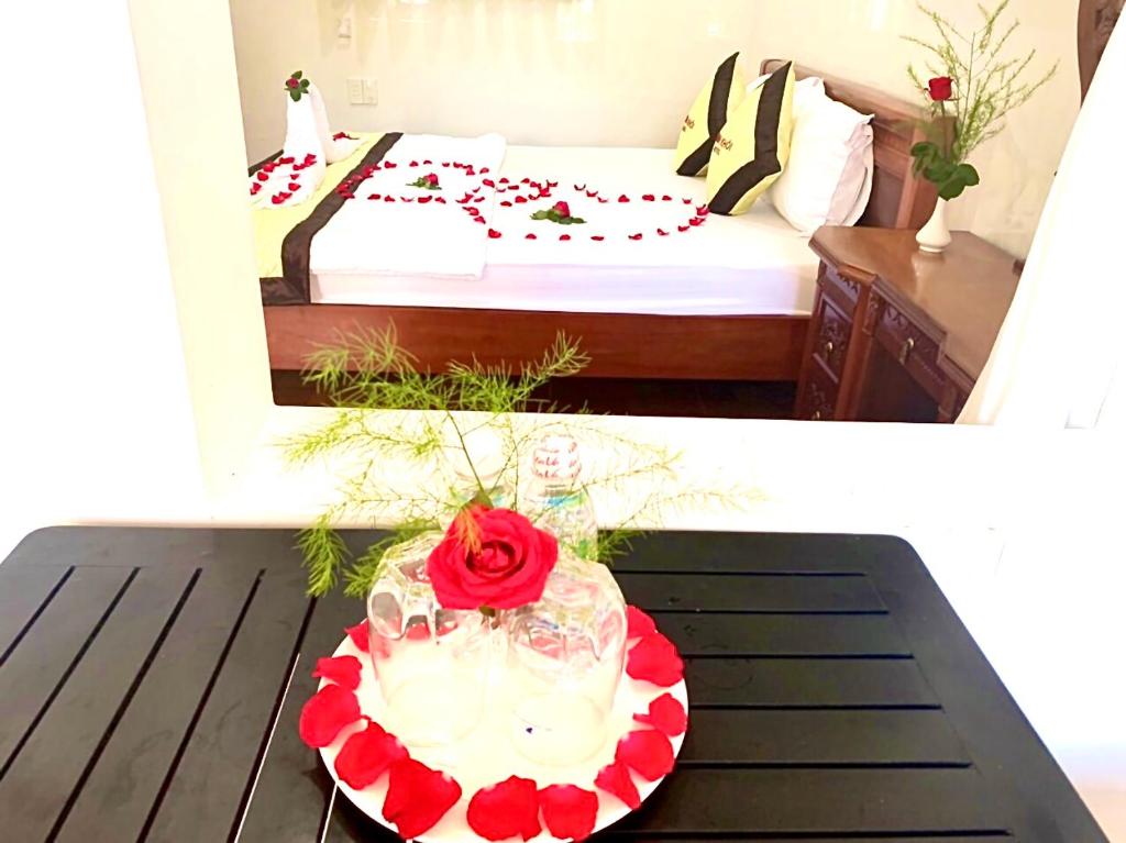 Giường trong phòng chung tại Minh Khoi Guest House