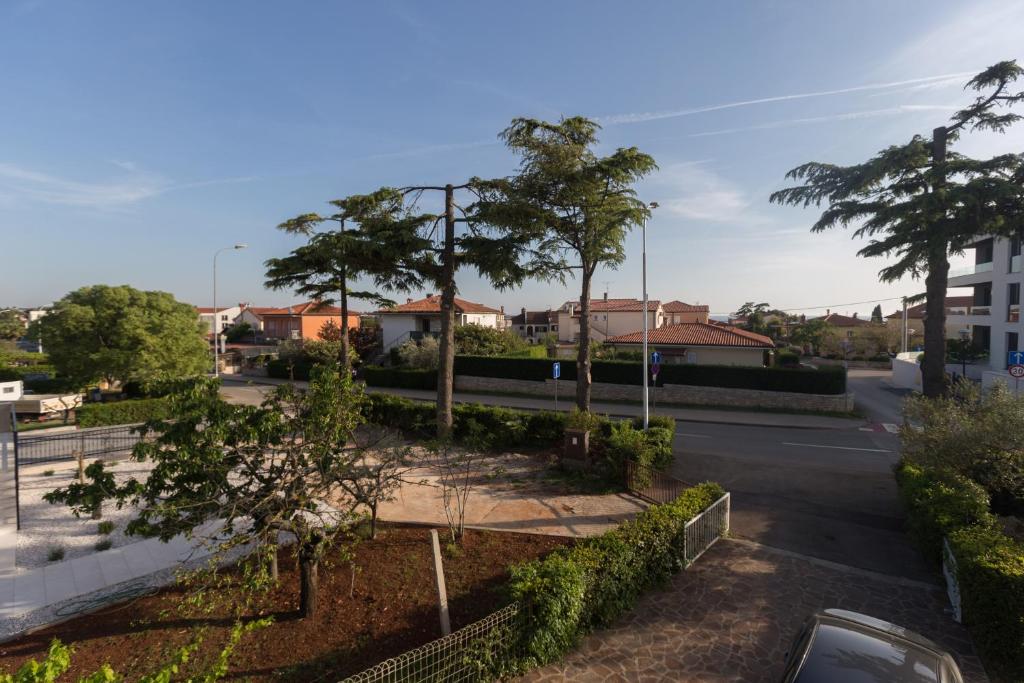 Fotografie z fotogalerie ubytování Apartments with a parking space Umag - 6992 v destinaci Umag