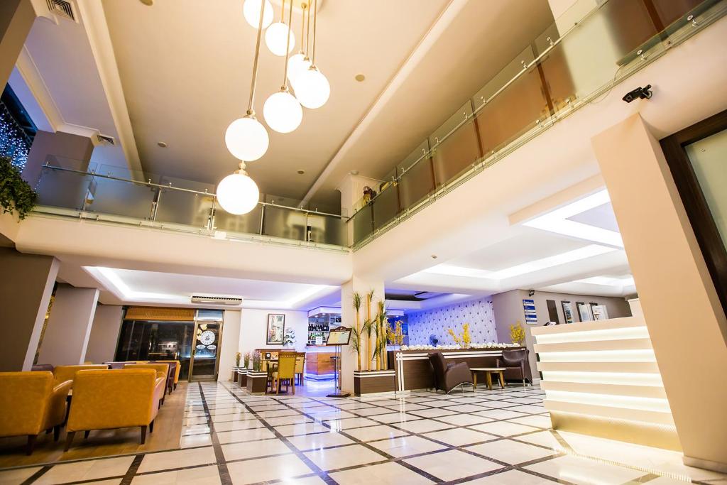 Posezení v ubytování Derici Hotel