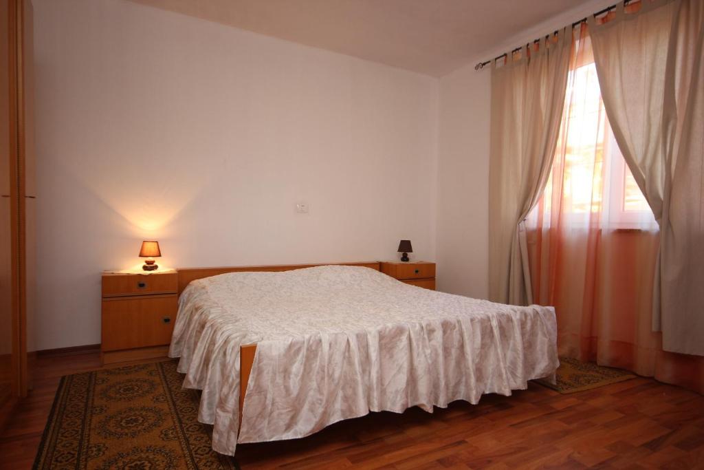 Fotografie z fotogalerie ubytování Apartments with a parking space Novigrad - 7142 v destinaci Novigrad – Istrie
