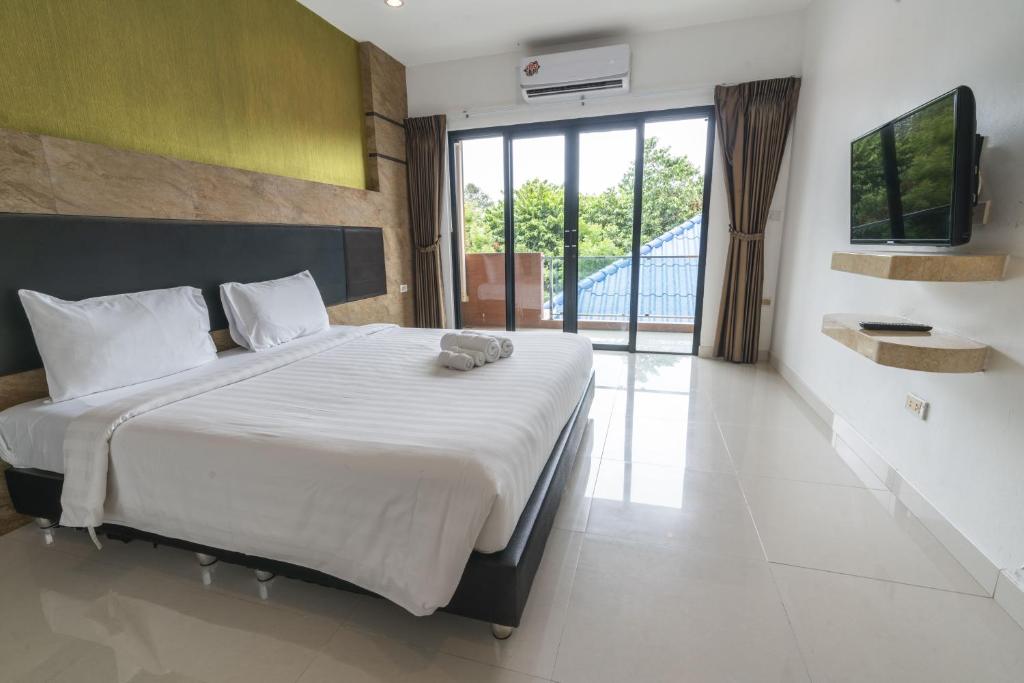 Tribe Pattaya SHA certificated - Superior Double Room