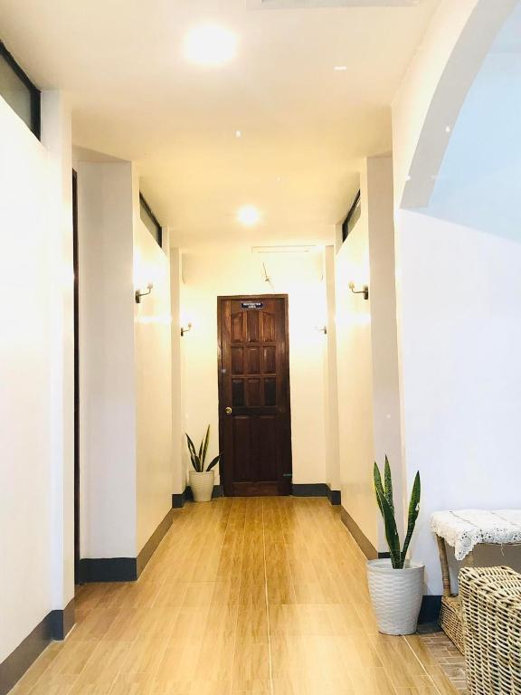 Foto sihtkohas El Nido asuva majutusasutuse WILDROSE INN galeriist