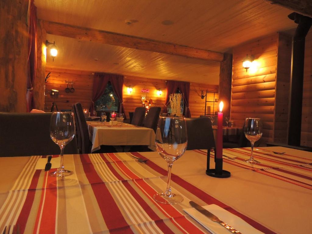 Nápoje v ubytování Auberge "La Fourchette Paysanne"