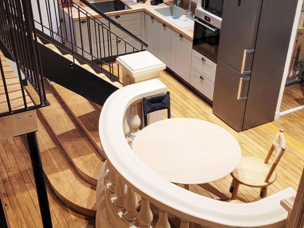 Posedenie v ubytovaní Appartement haut de gamme 113m², 6/8 pers, plein centre, 4 chambres, prestations de qualité - FR-1-234-280