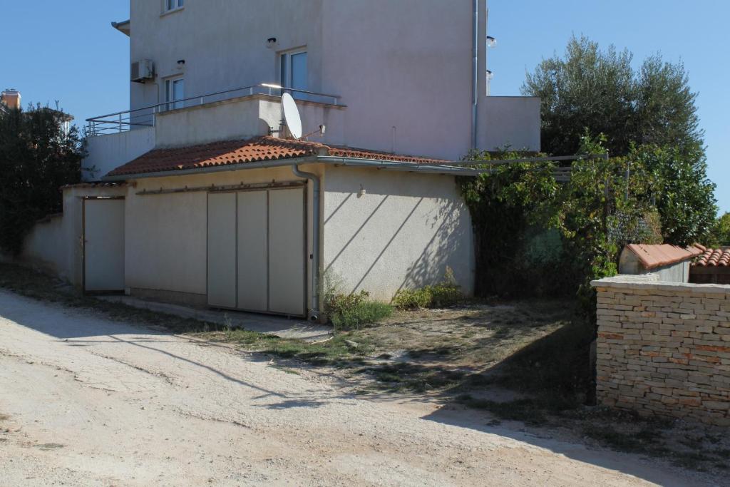 Fotografia z galérie ubytovania Apartments with a parking space Liznjan, Medulin - 7240 v destinácii Ližnjan