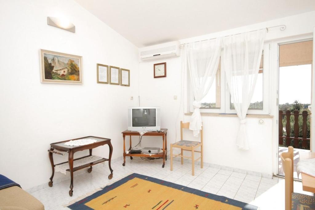 Fotografia z galérie ubytovania Apartments with a parking space Liznjan, Medulin - 7224 v destinácii Ližnjan