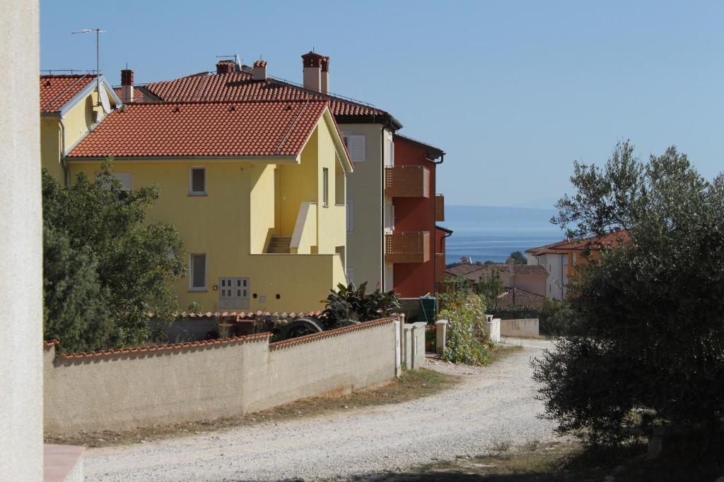Fotografia z galérie ubytovania Apartments with a parking space Liznjan, Medulin - 7240 v destinácii Ližnjan