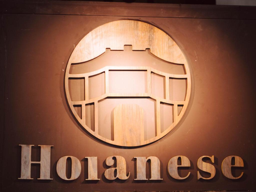 Certifikát, hodnocení, plakát nebo jiný dokument vystavený v ubytování Hoianese Center Hotel - Truly Hoi An