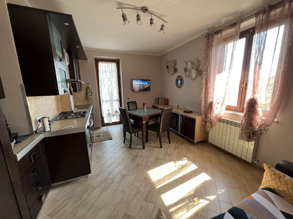 TV a/nebo společenská místnost v ubytování La Regina