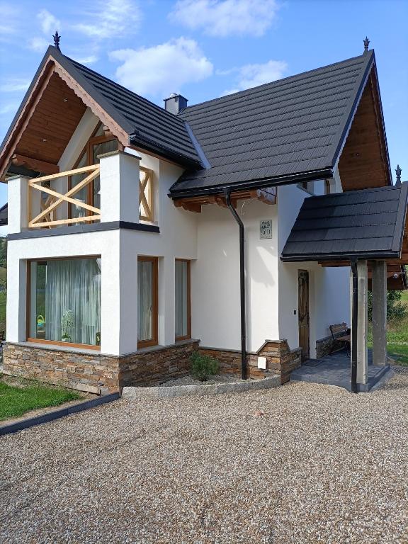 Budova, v ktorej sa vila nachádza