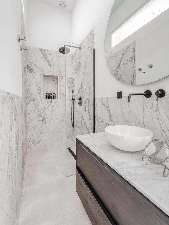 City Rooms Amsterdam Hemonystraat - Digital access - Resim 18