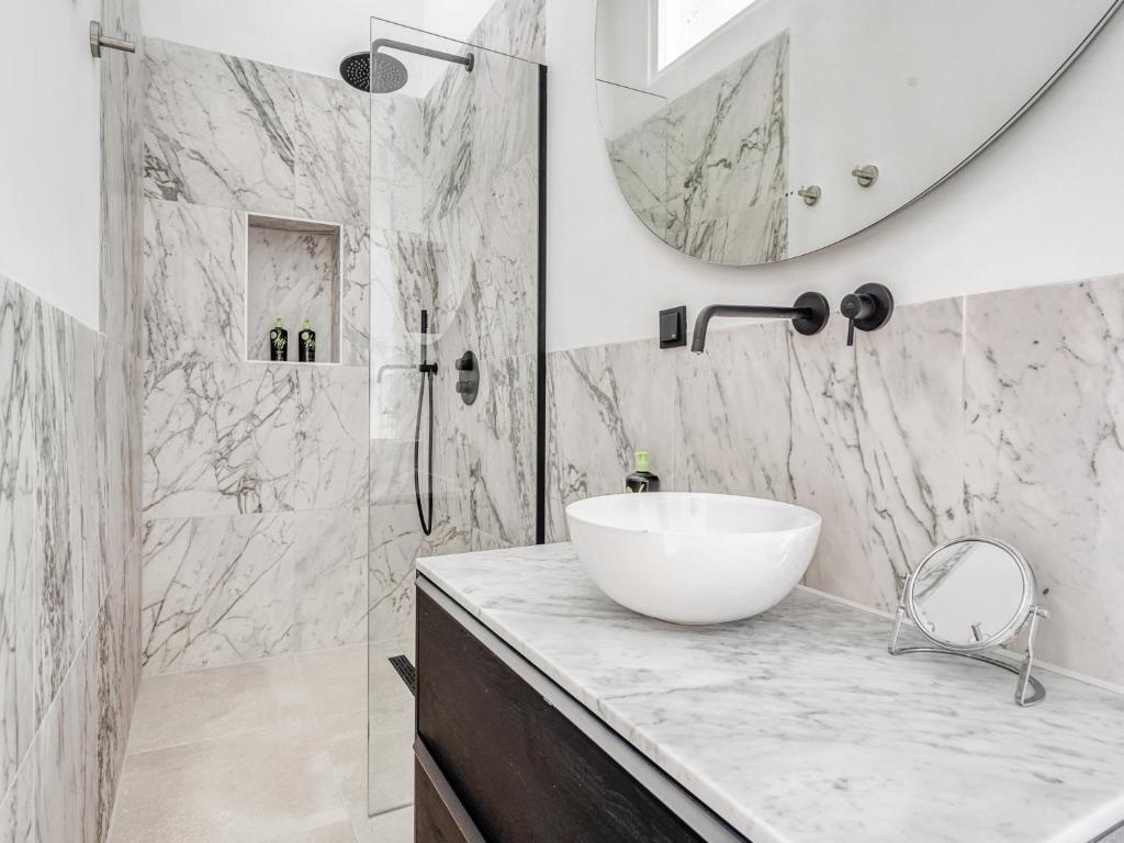 City Rooms Amsterdam Hemonystraat - Digital access - Resim 3