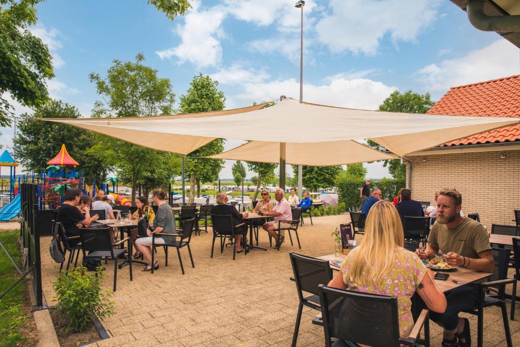 MarinaPark Bad Nederrijn - Holiday Home