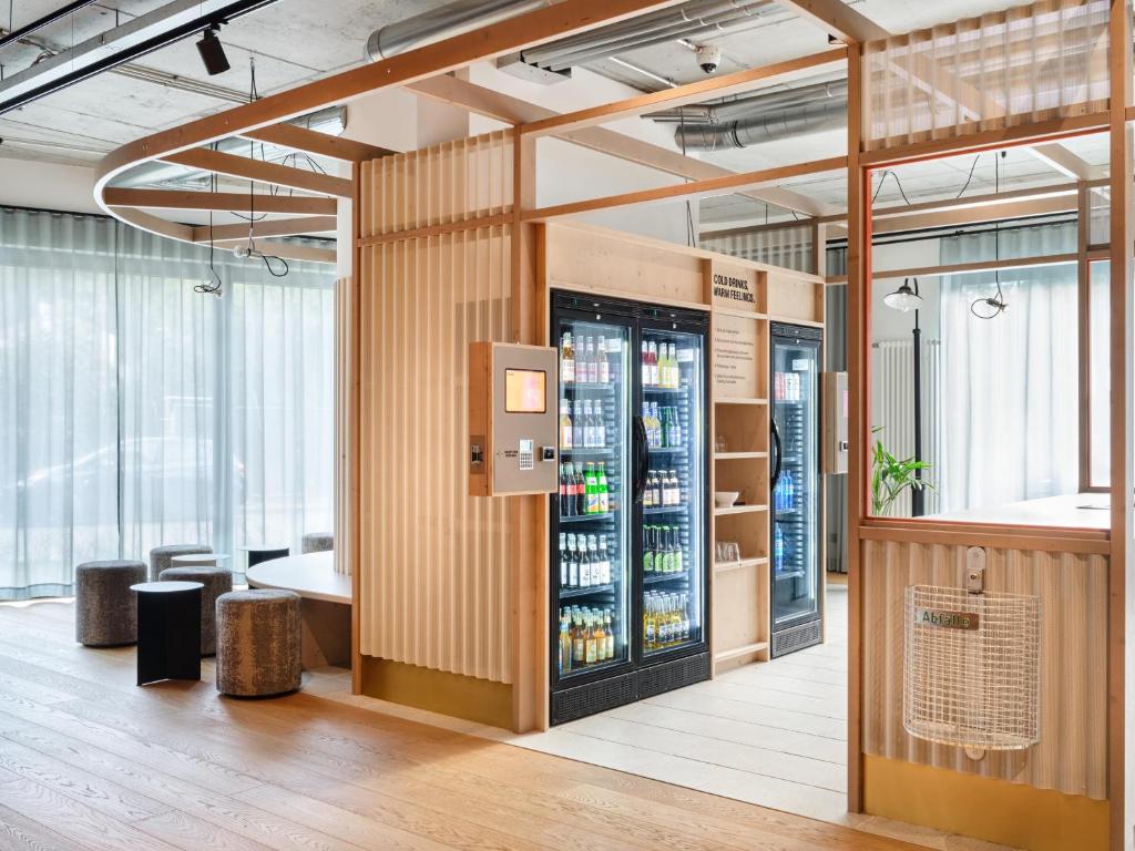 A cozinha ou cozinha compacta de STAYERY Frankfurt Sachsenhausen
