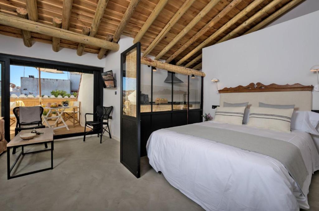 Hotel Casa Ernestina - Studio With Terrace