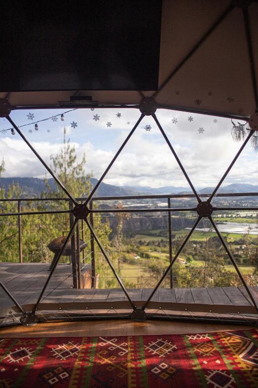 Příroda nedaleko luxury tent