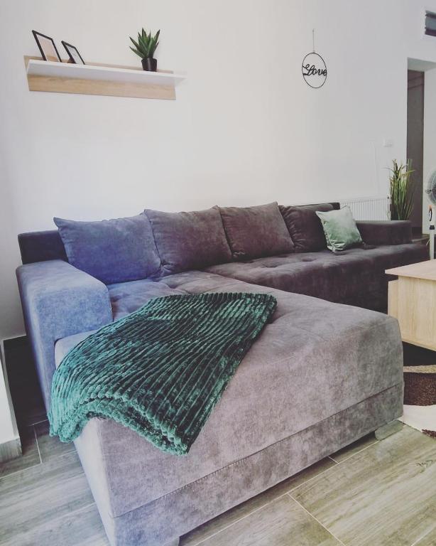 A seating area at Apartman Bajka