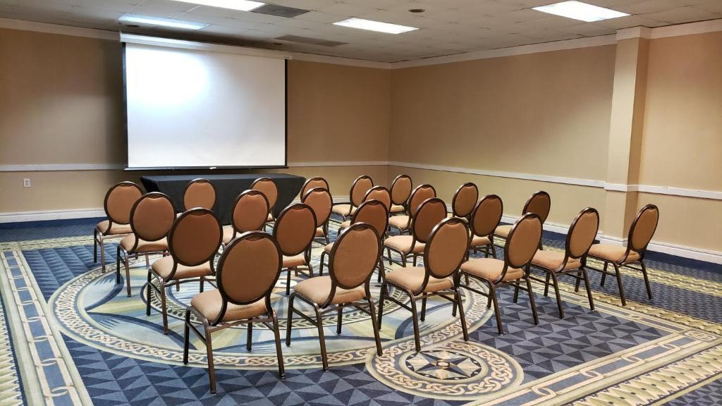 Konferenční prostory v ubytování Red Roof Inn & Conference Center McKinney