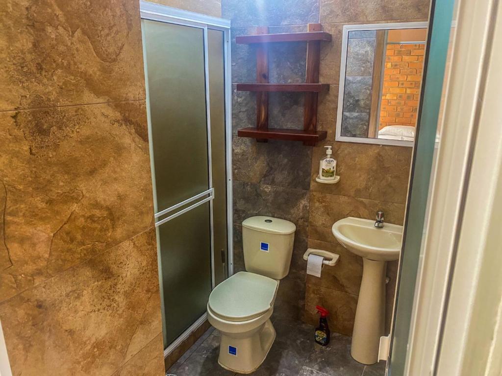 Koupelna v ubytování Aparta-Hotel LENEMBERGER