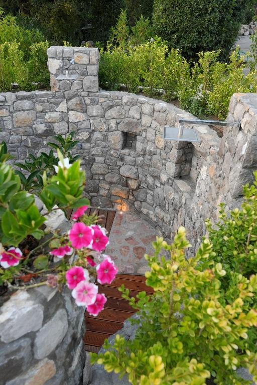 Vonkajšia záhrada v ubytovaní Resort Ravenna