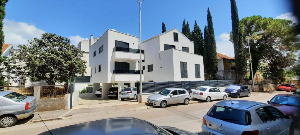 Budova, v ktorej sa apartmán nachádza